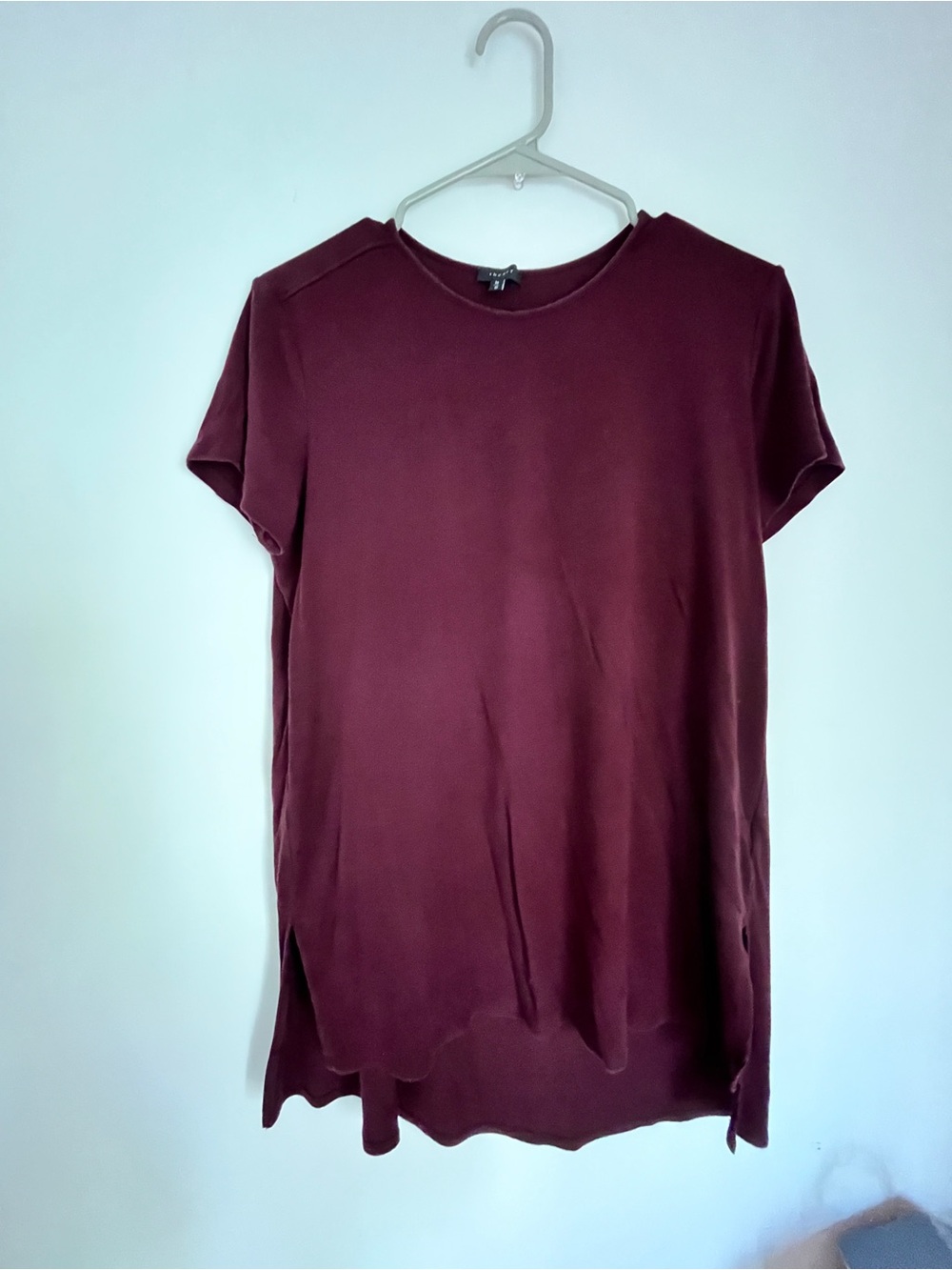 Theory Women's Short-Sleeve Tunic Top -  size medium